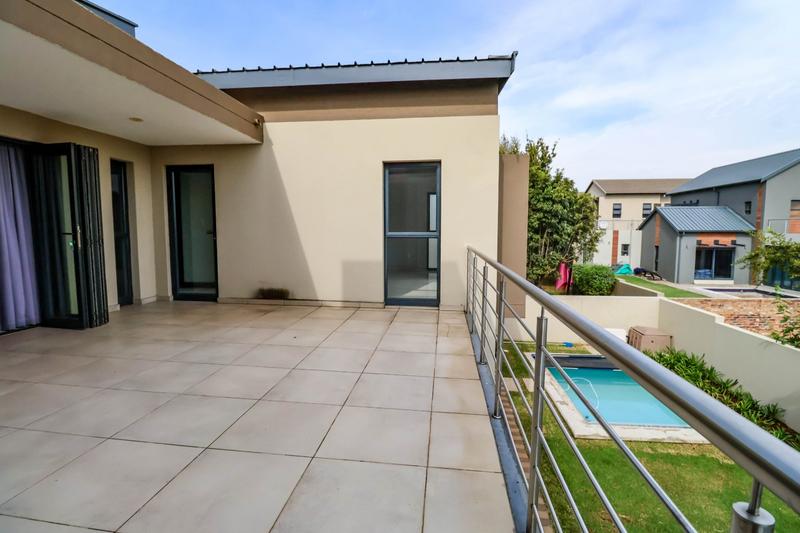 4 Bedroom Property for Sale in Copperleaf Estate Gauteng