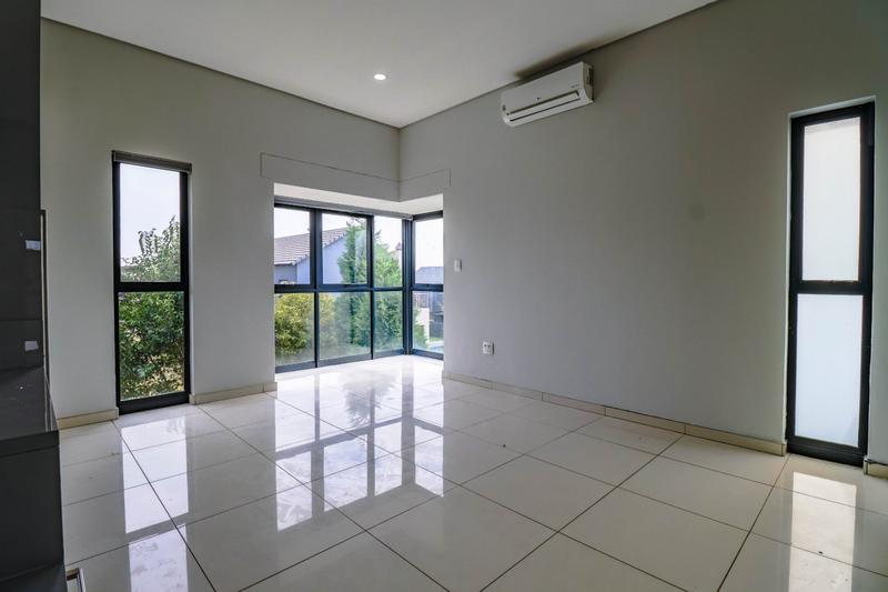 4 Bedroom Property for Sale in Copperleaf Estate Gauteng