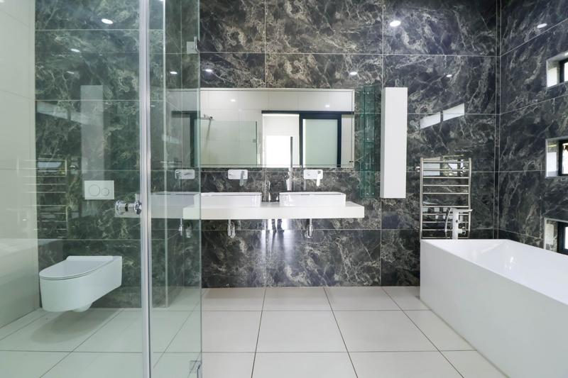 4 Bedroom Property for Sale in Copperleaf Estate Gauteng
