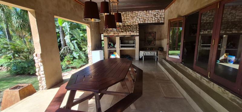 6 Bedroom Property for Sale in Mnandi Gauteng