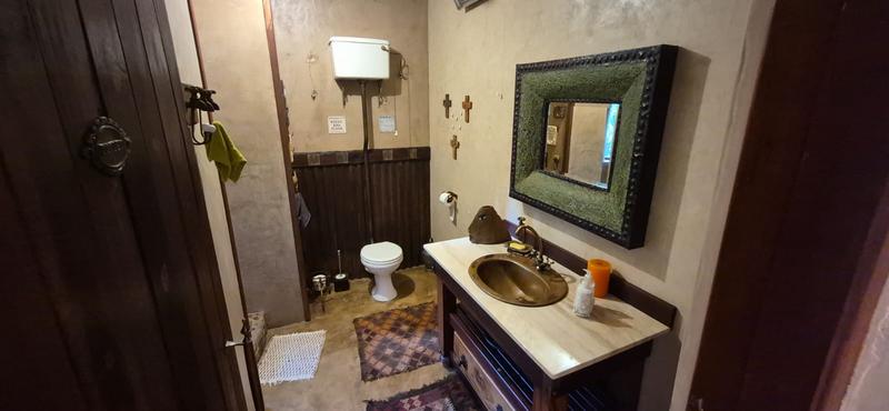 6 Bedroom Property for Sale in Mnandi Gauteng