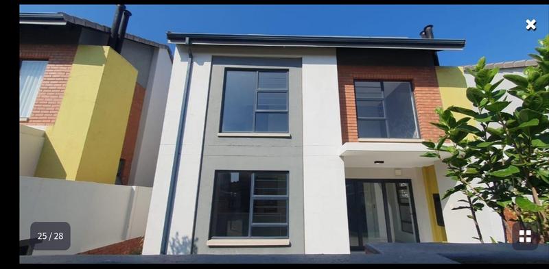3 Bedroom Property for Sale in Rooihuiskraal North Gauteng