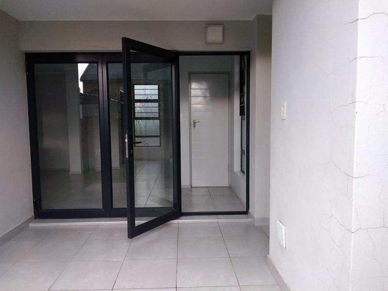 3 Bedroom Property for Sale in Rooihuiskraal North Gauteng