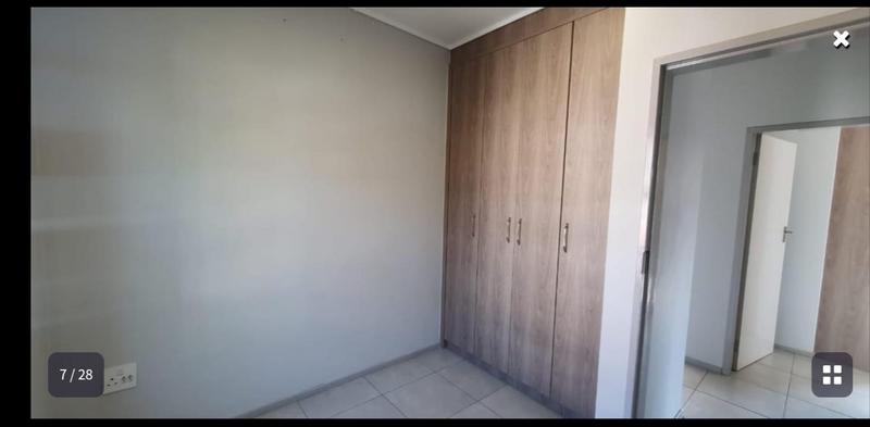 3 Bedroom Property for Sale in Rooihuiskraal North Gauteng