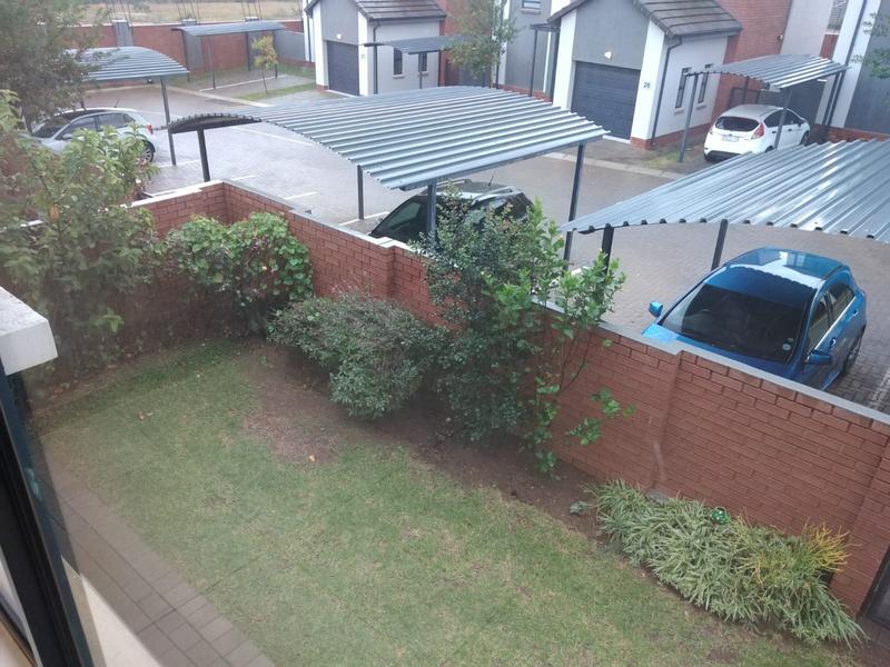 3 Bedroom Property for Sale in Rooihuiskraal North Gauteng