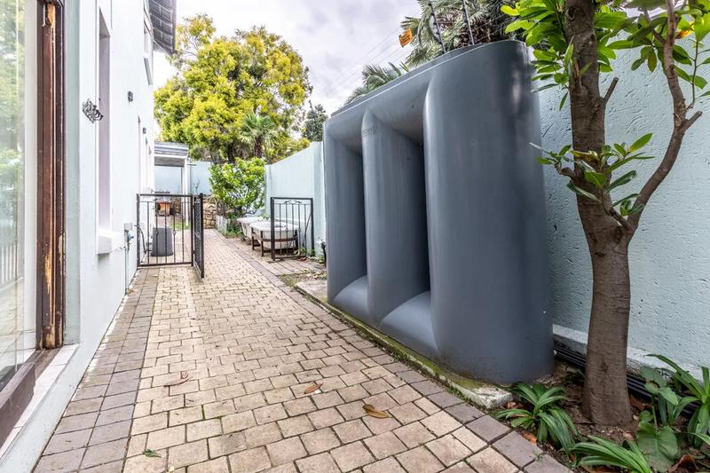 To Let 1 Bedroom Property for Rent in Bryanston Gauteng
