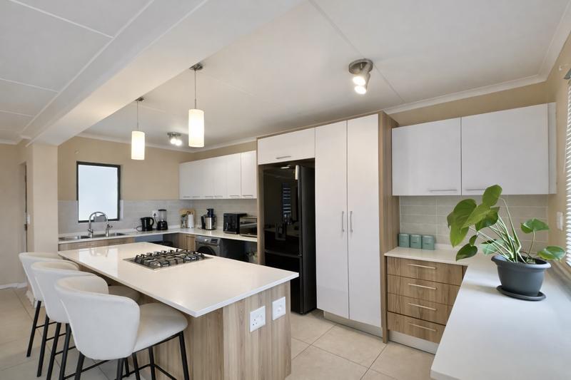 2 Bedroom Property for Sale in Modderfontein Gauteng