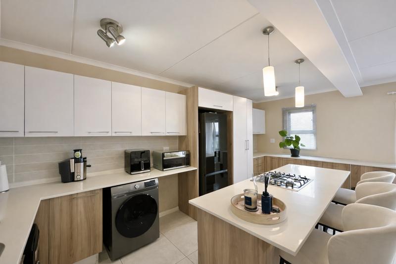 2 Bedroom Property for Sale in Modderfontein Gauteng