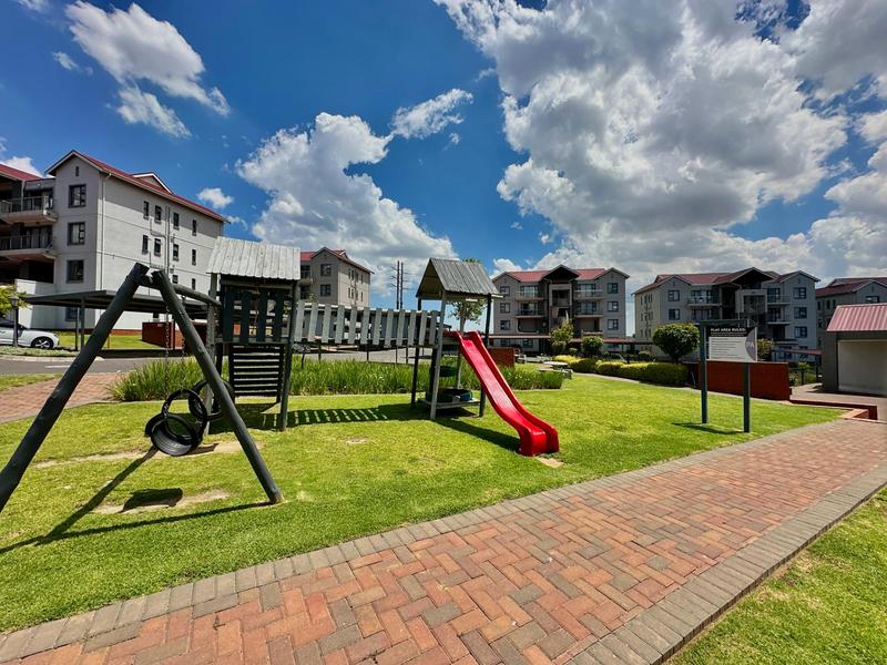 1 Bedroom Property for Sale in Modderfontein Gauteng