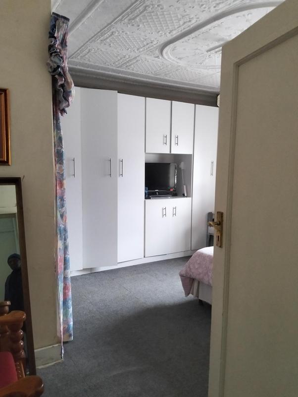 17 Bedroom Property for Sale in Kew Gauteng