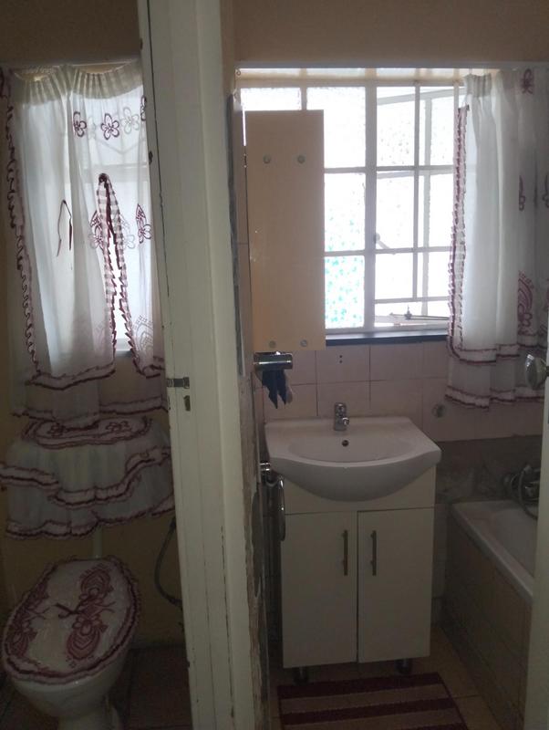 17 Bedroom Property for Sale in Kew Gauteng