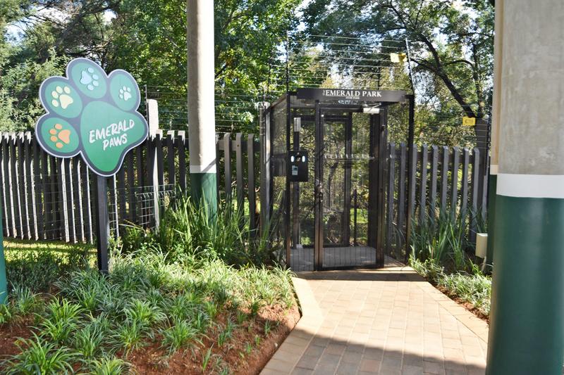 To Let 3 Bedroom Property for Rent in Hyde Park Gauteng