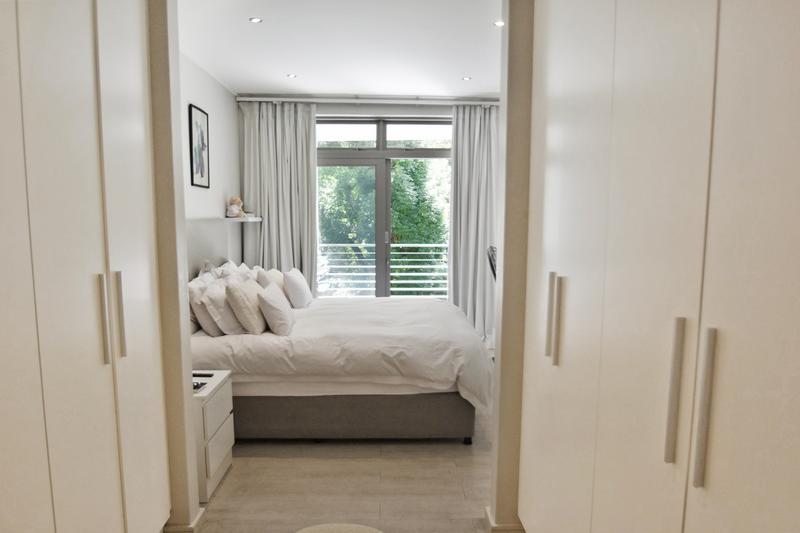 To Let 2 Bedroom Property for Rent in Illovo Gauteng