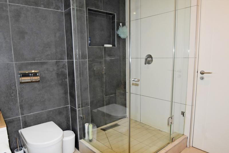 To Let 2 Bedroom Property for Rent in Illovo Gauteng