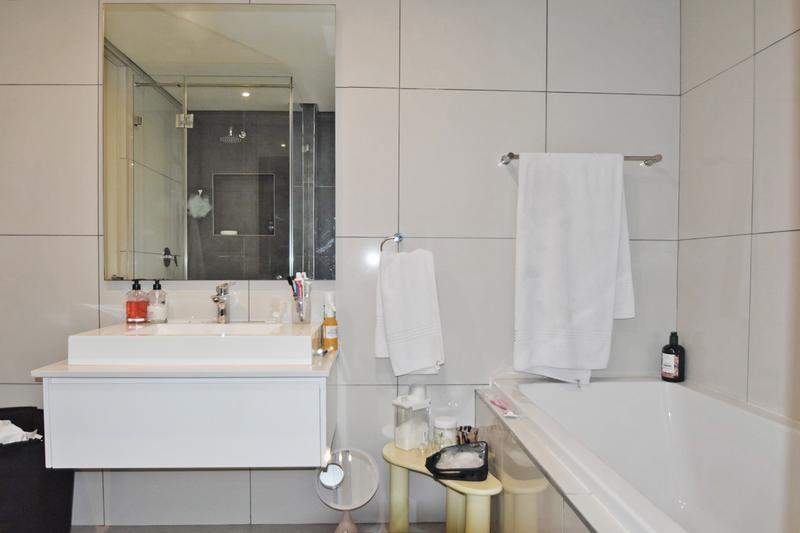To Let 2 Bedroom Property for Rent in Illovo Gauteng