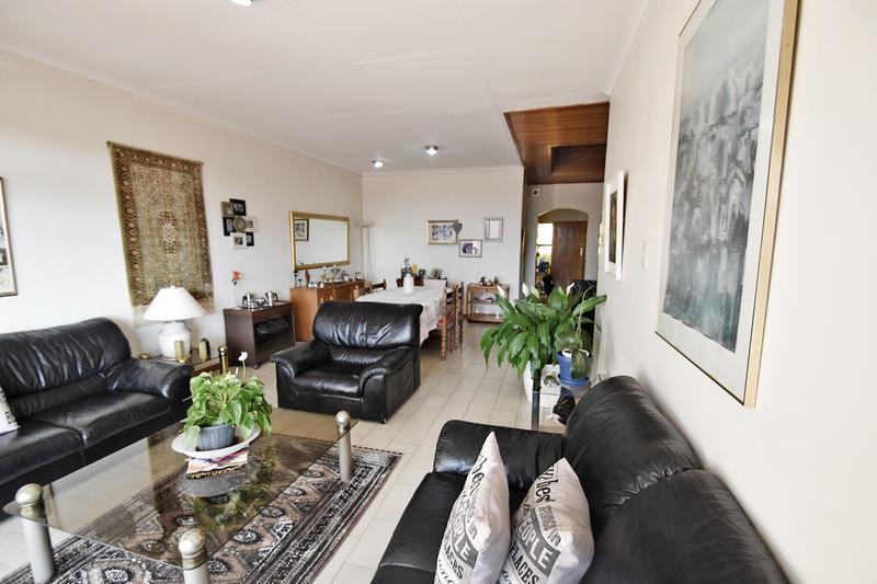 3 Bedroom Property for Sale in Bedford Park Gauteng