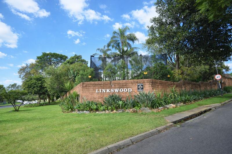3 Bedroom Property for Sale in Bedford Park Gauteng