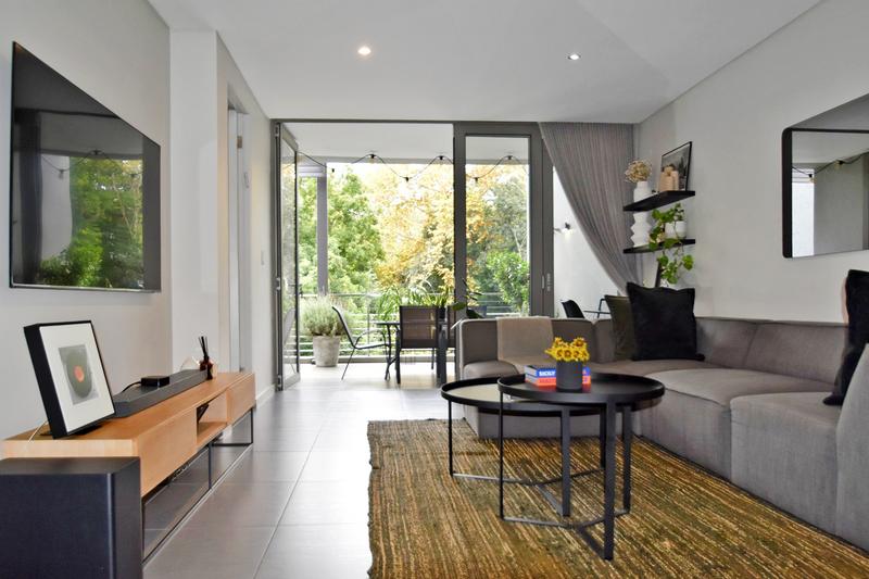 2 Bedroom Property for Sale in Illovo Gauteng