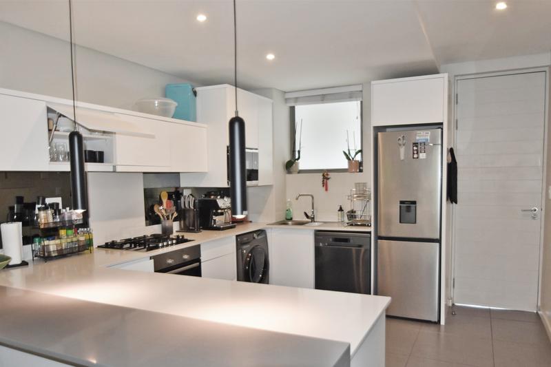 2 Bedroom Property for Sale in Illovo Gauteng