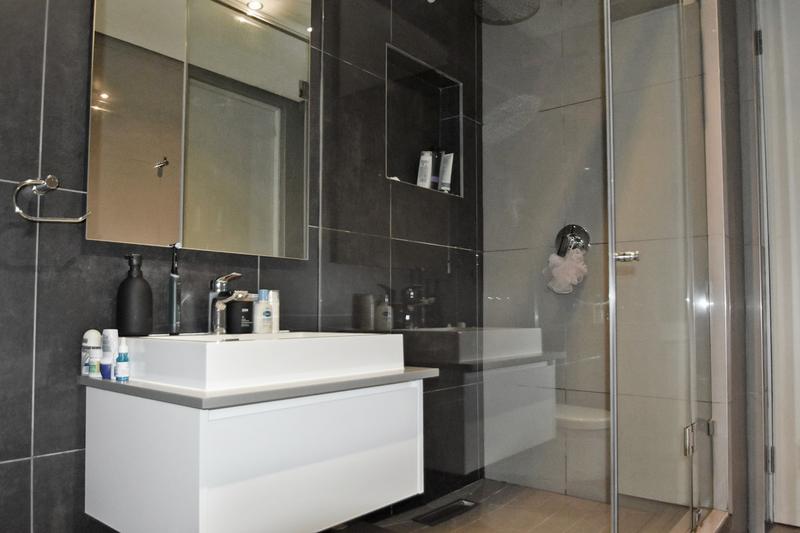 2 Bedroom Property for Sale in Illovo Gauteng