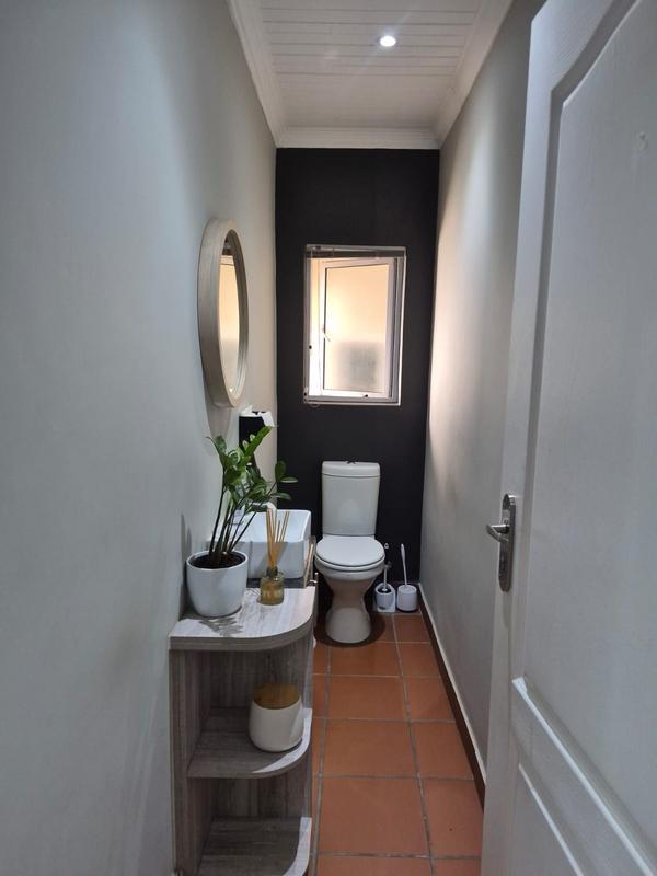 To Let Commercial Property for Rent in Clubview Gauteng