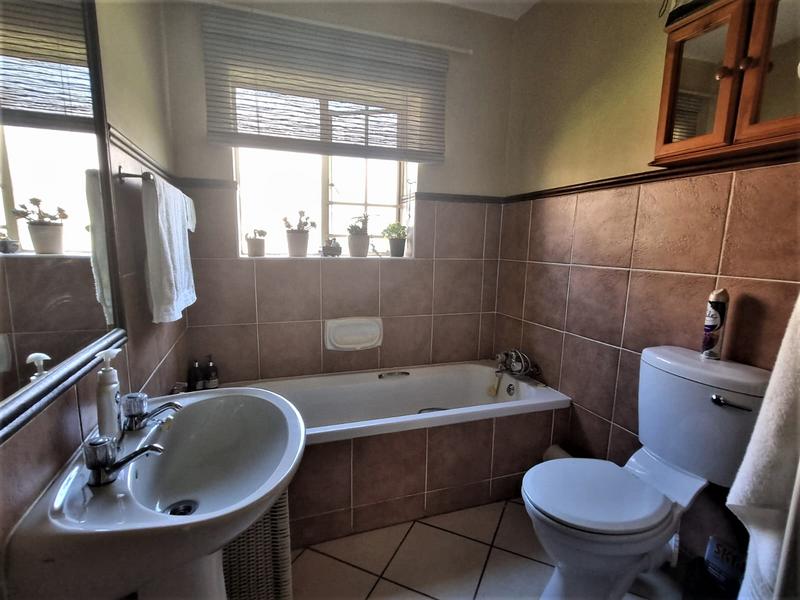 2 Bedroom Property for Sale in Boardwalk Villas Gauteng