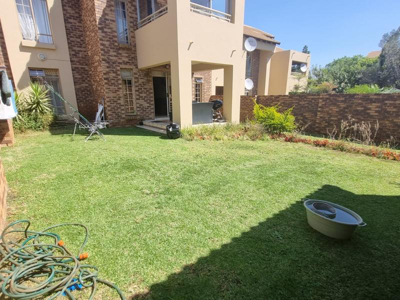 2 Bedroom Property for Sale in Boardwalk Villas Gauteng