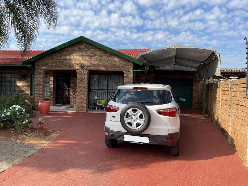 3 Bedroom Property for Sale in Chantelle Gauteng