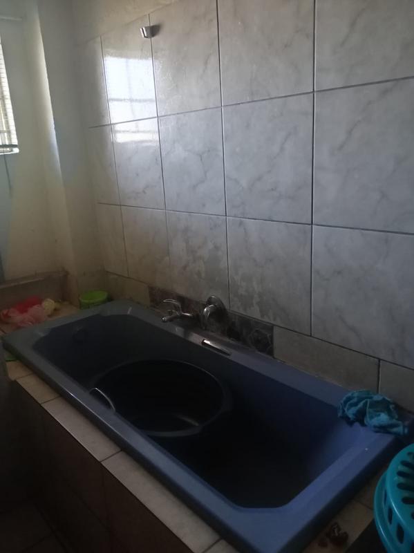 2 Bedroom Property for Sale in Pretoria West Gauteng