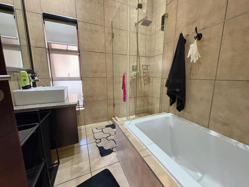 3 Bedroom Property for Sale in Midlands Estate Gauteng