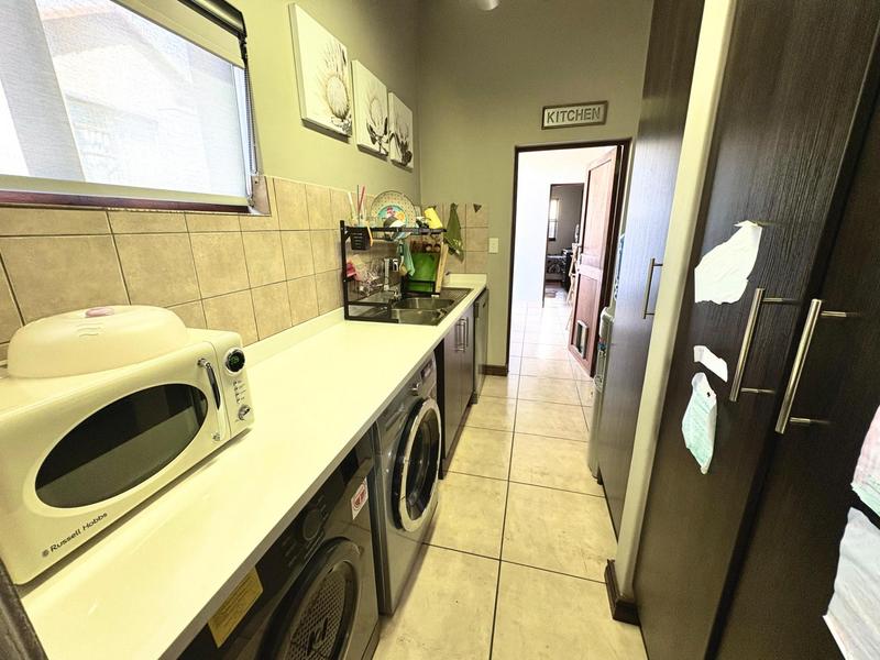 3 Bedroom Property for Sale in Midlands Estate Gauteng