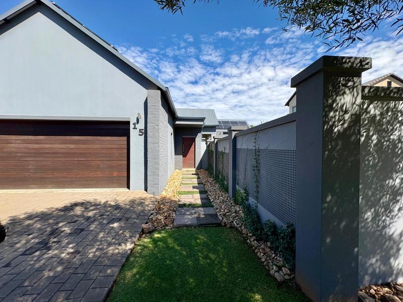 3 Bedroom Property for Sale in Midlands Estate Gauteng