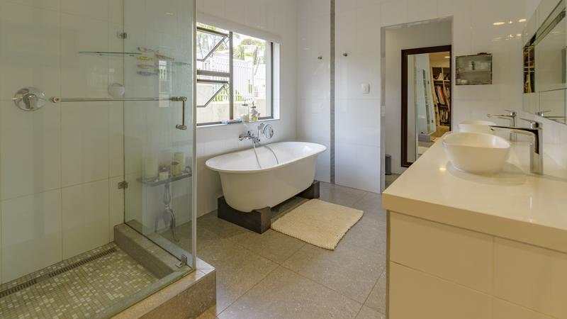 4 Bedroom Property for Sale in Waterkloof Heights Gauteng