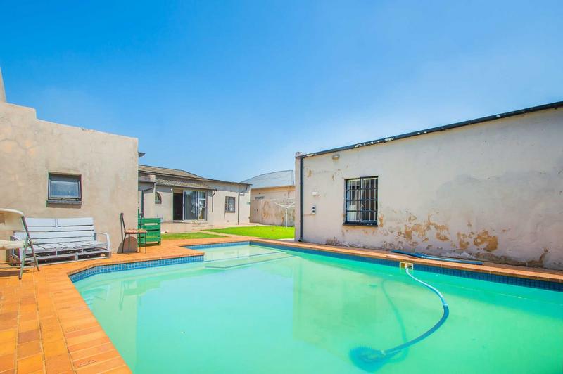 6 Bedroom Property for Sale in Brixton Gauteng