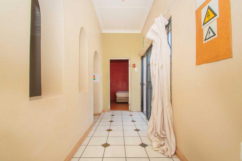 6 Bedroom Property for Sale in Brixton Gauteng