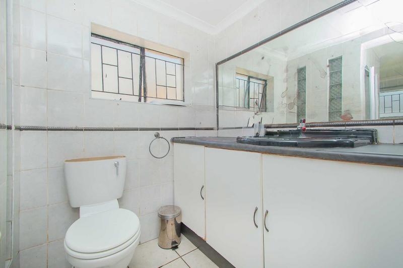 6 Bedroom Property for Sale in Brixton Gauteng
