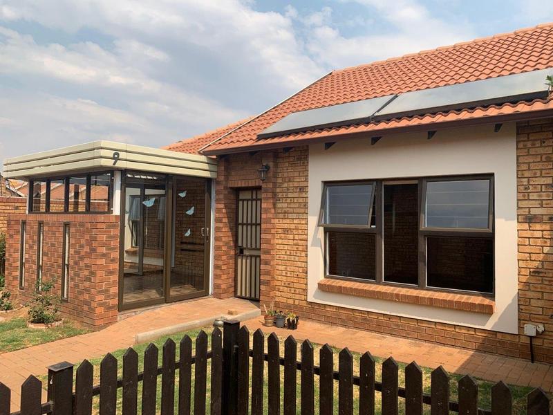 To Let 3 Bedroom Property for Rent in Brentwood Park Gauteng