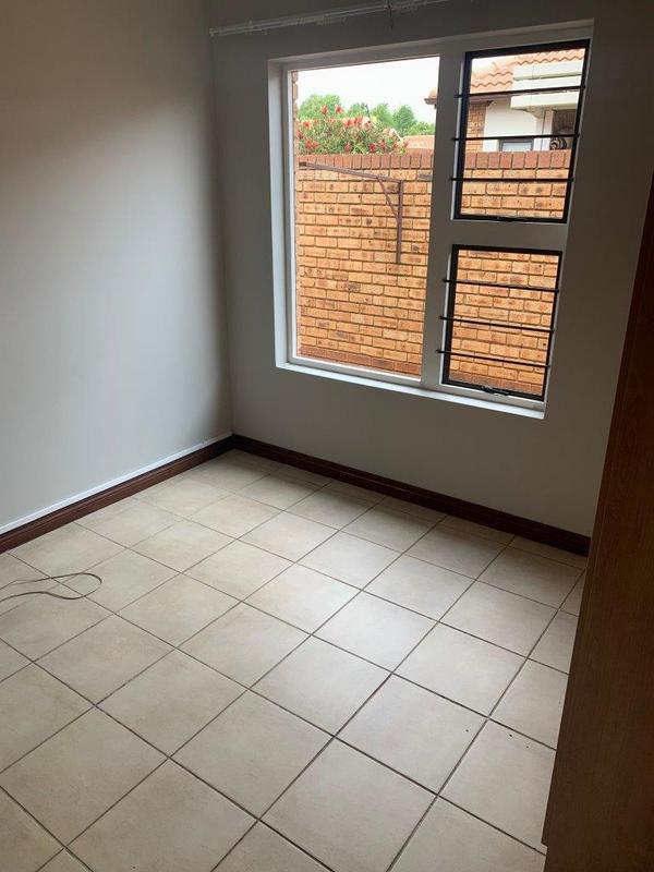 To Let 3 Bedroom Property for Rent in Brentwood Park Gauteng