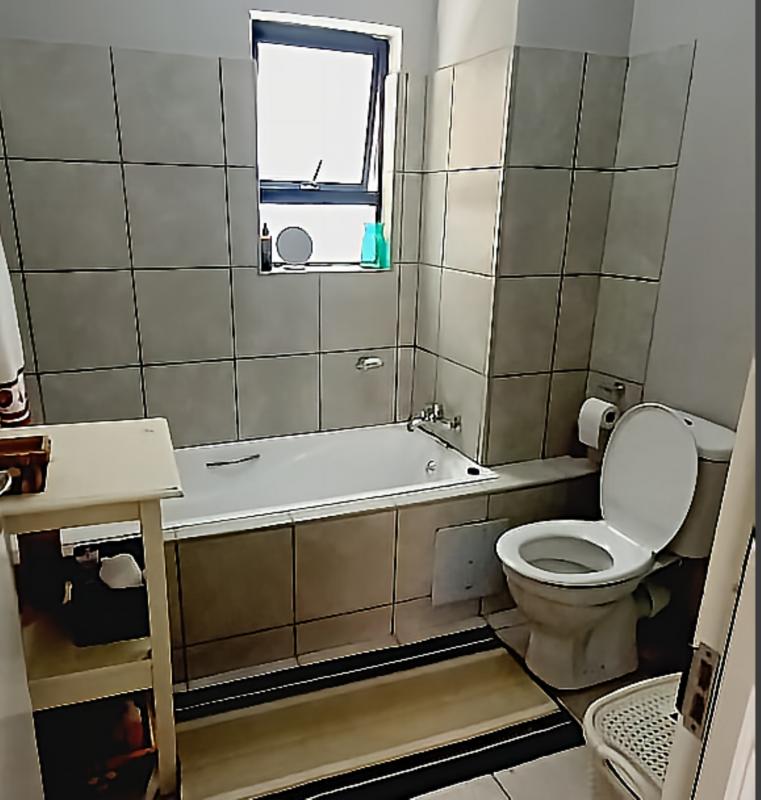 2 Bedroom Property for Sale in Groblerpark Gauteng