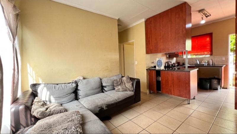 2 Bedroom Property for Sale in The Orchards Gauteng