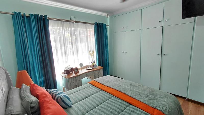 3 Bedroom Property for Sale in Brackendowns Gauteng