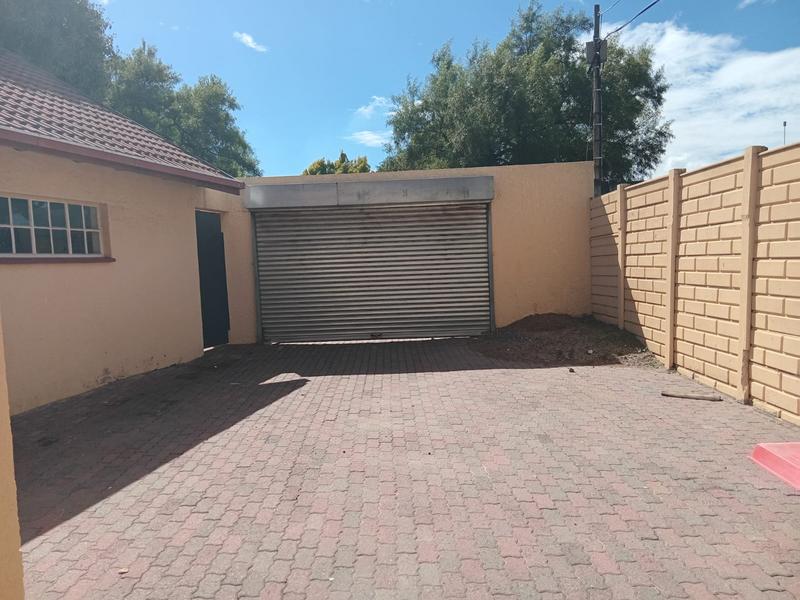 3 Bedroom Property for Sale in Brackendowns Gauteng