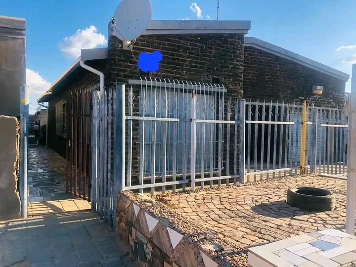 3 Bedroom Property for Sale in Tsakane Ext 5 Gauteng