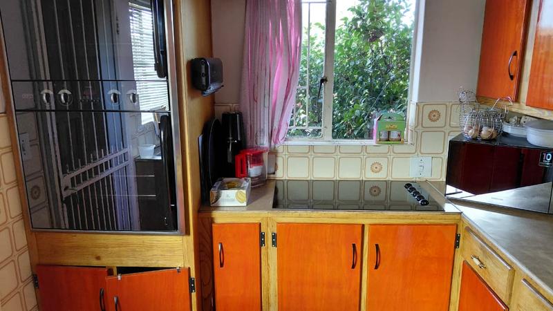 3 Bedroom Property for Sale in Brackenhurst Gauteng