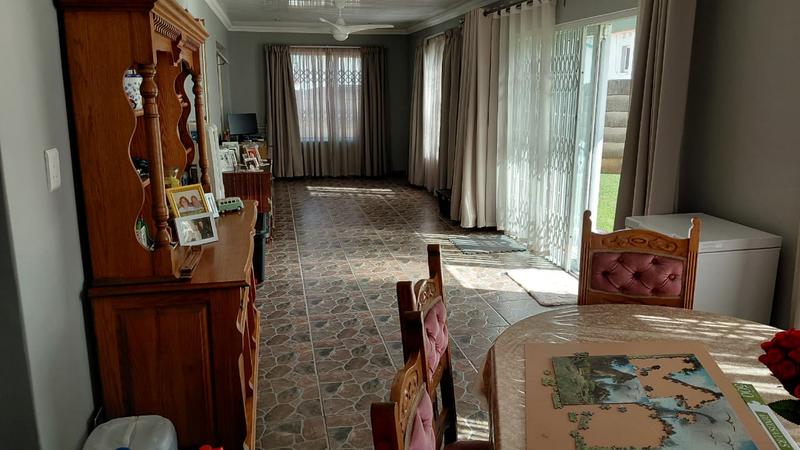3 Bedroom Property for Sale in Brackenhurst Gauteng