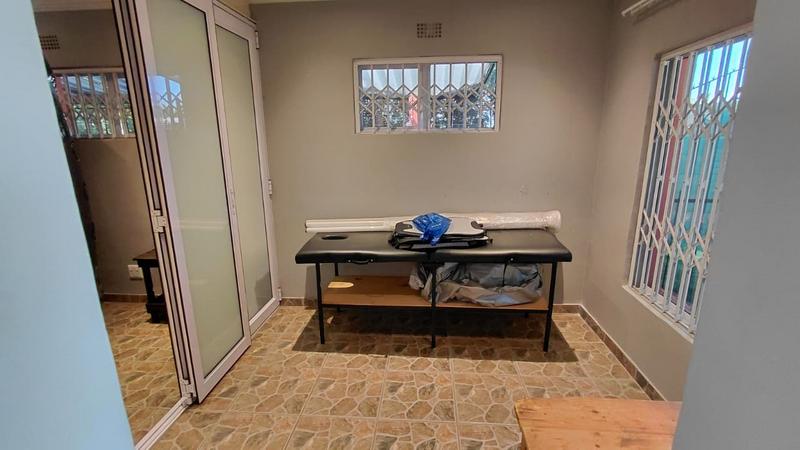 3 Bedroom Property for Sale in Brackenhurst Gauteng