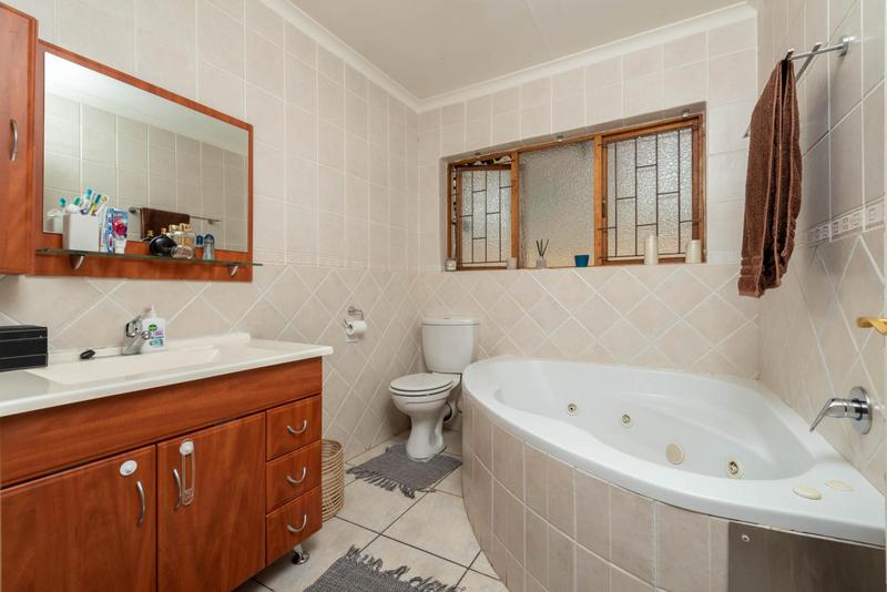2 Bedroom Property for Sale in Winchester Hills Gauteng