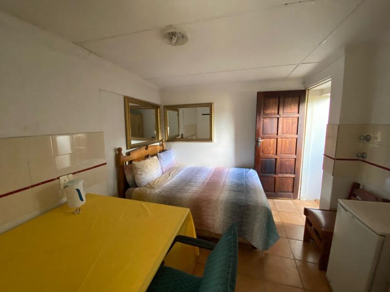 11 Bedroom Property for Sale in Clayville East Gauteng