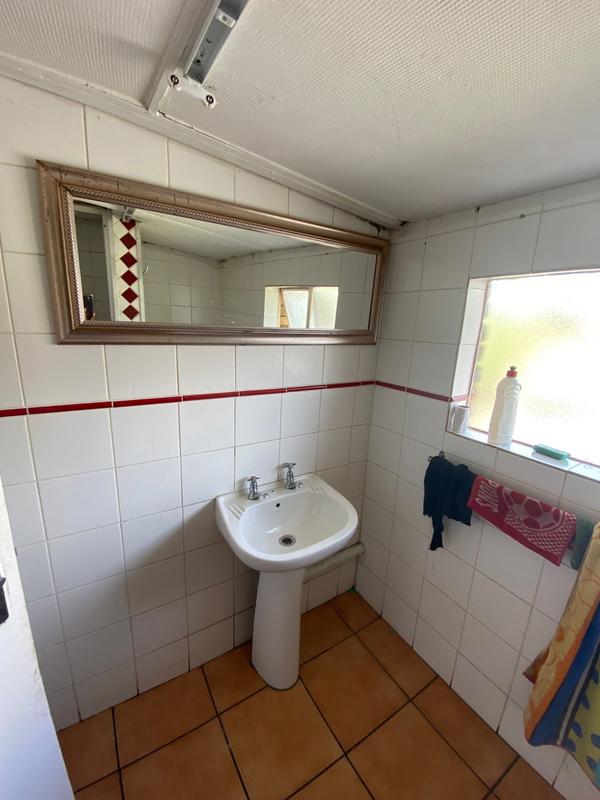 11 Bedroom Property for Sale in Clayville East Gauteng