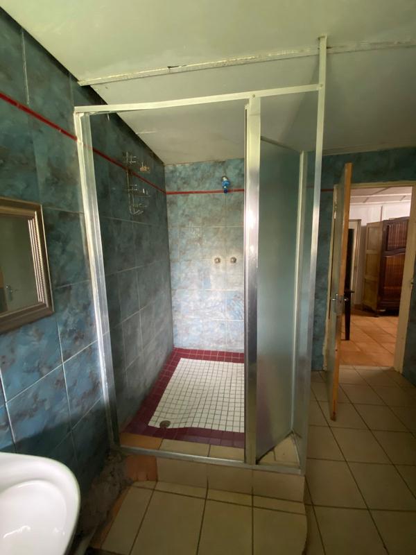 11 Bedroom Property for Sale in Clayville East Gauteng